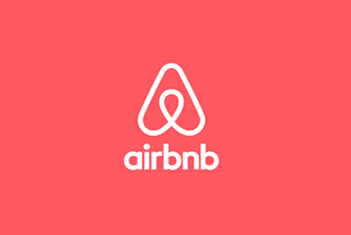 Best AirBnB Accommodations in Palm Beach